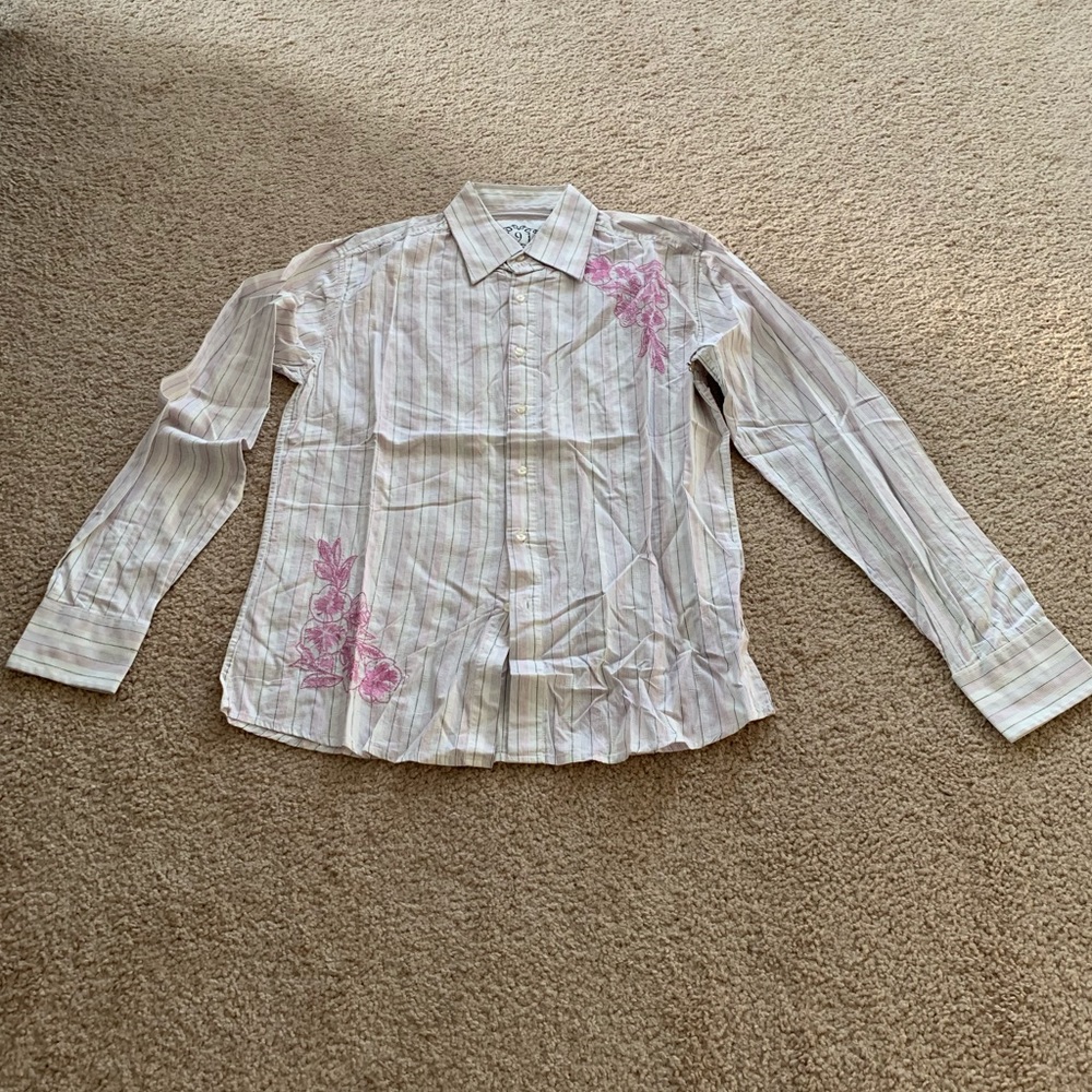 191 Unlimited Pink And White Shirt Size:M.